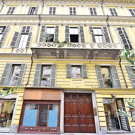 Apartment In Via Andrea Doria *