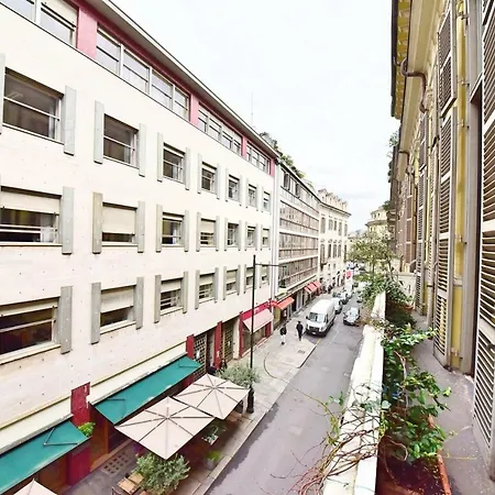 In Via Andrea Doria